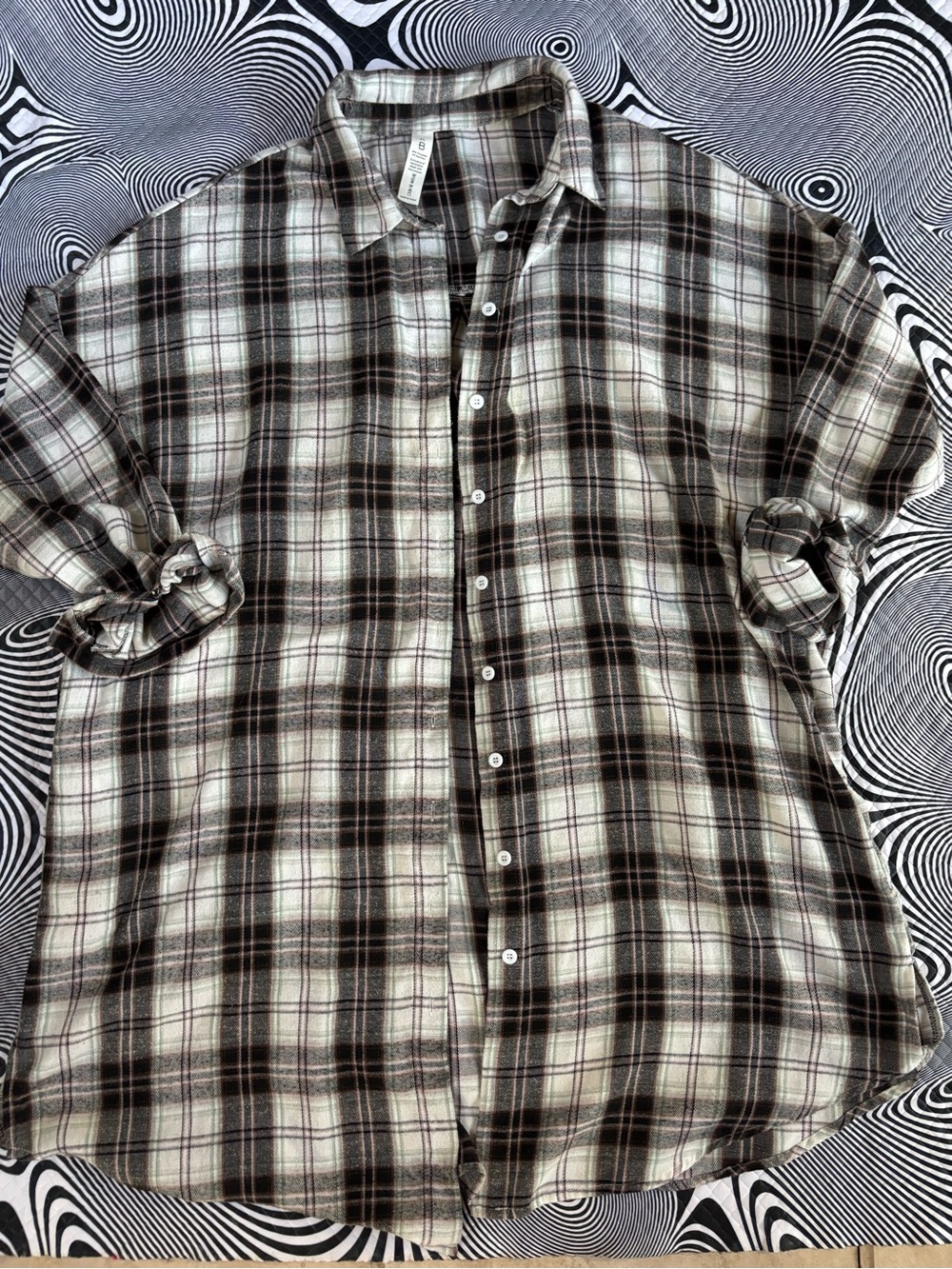 Plaid Button-Down Shirt in Black & Cream